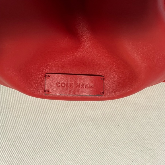 NWT COACH TOTE with Dust Bag    JULIANNE TOTE   AURA ORANGE   Gold tone metal - Picture 10 of 16